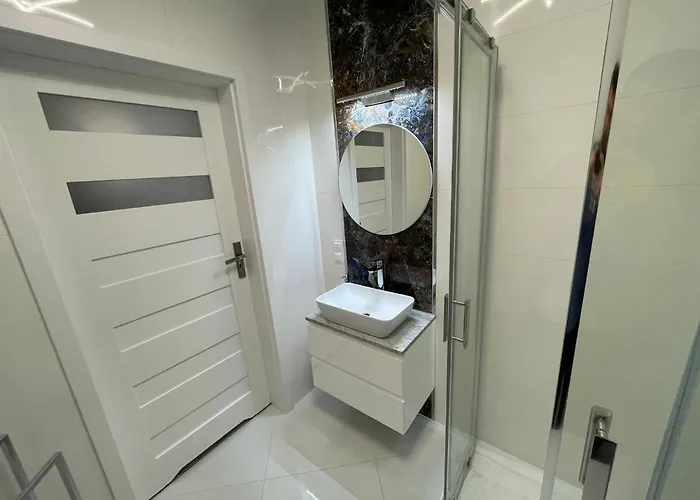 Biala Roza * 스클라르스카포렘바